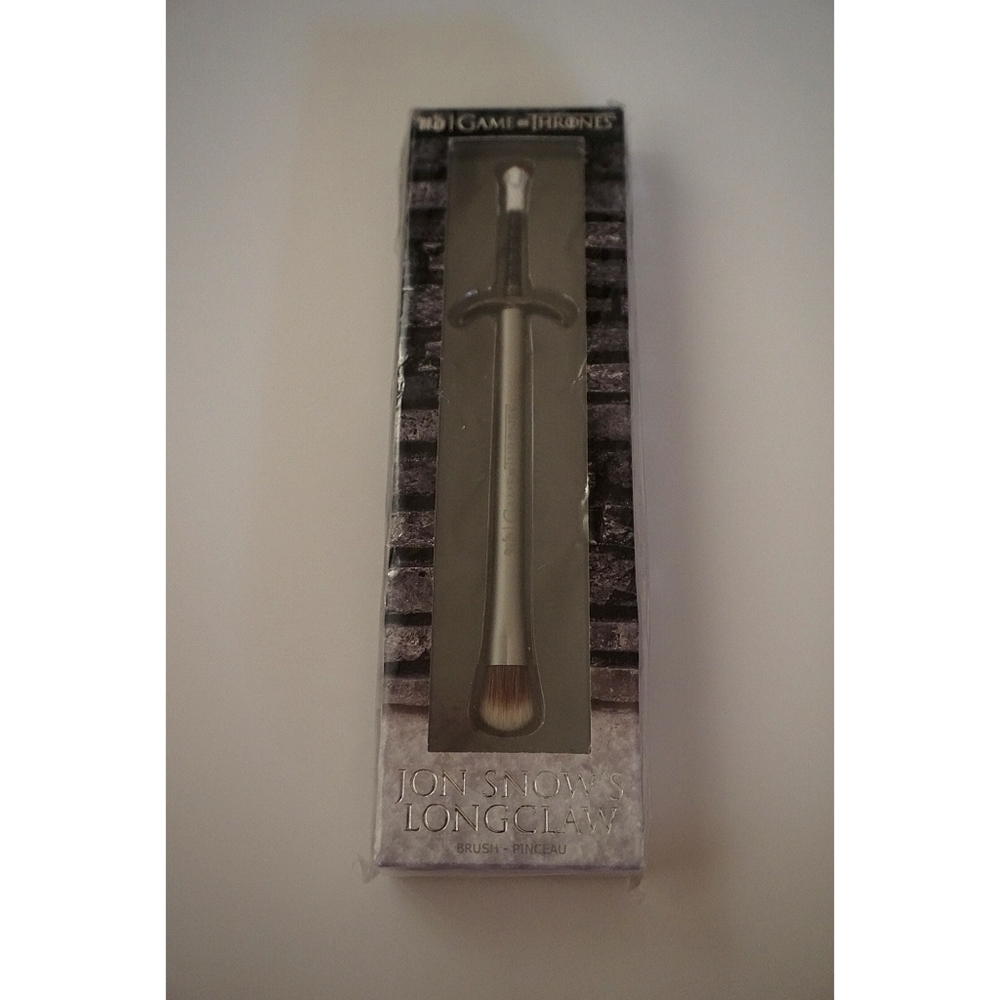 BNIB URBAN DECAY x Game of Thrones Longclaw Brush